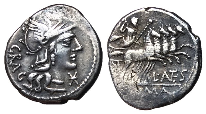L. Antestius Gragulus, 136 BC
Silver Denarius, Rome Mint, 20mm, 3.82 grams
Obv...