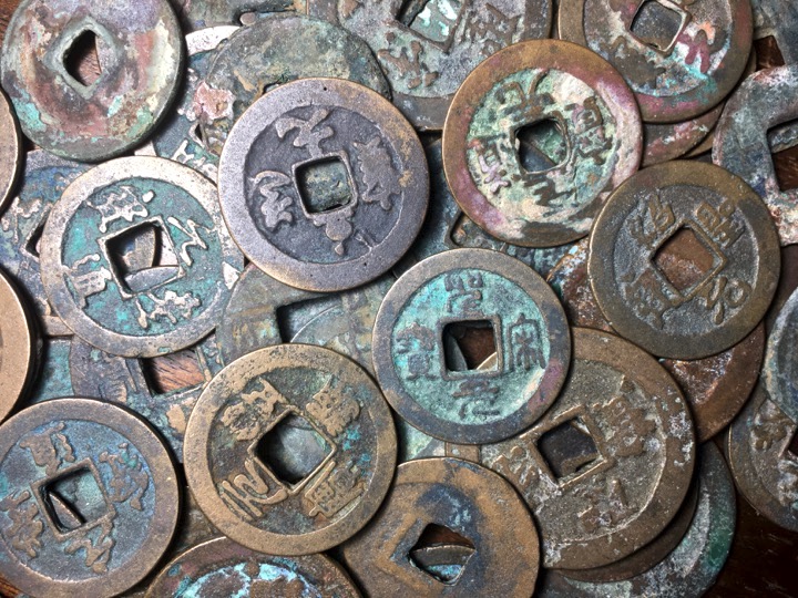 Miscellaneous lot of 50 ancients, as seen in photo up to 30mm in diameter. 2nd C...