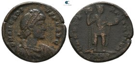 Arcadius AD 383-408. Nicomedia. Follis Æ