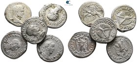 Lot of 5 Roman Imperial coins  / SOLD AS SEEN, NO RETURN!very fine