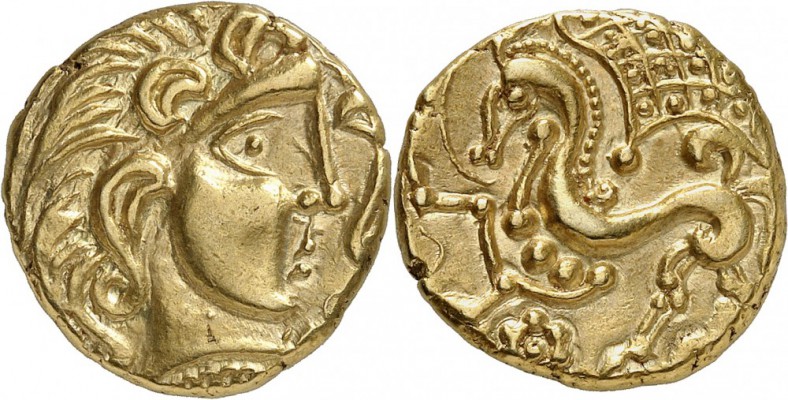 GAULE. Parisii (Ier siècle av. J.C). Statère d’or, classe II. Av. Tête à droite ...