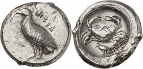 GRÈCE. Sicile, Agrigente (495-480 av. JC). Didrachme. Av. Aigle debout à gauche. Rv. Crabe dans un cercle incus. SNG ANS 930. 8,77 grs. Petite faibles...