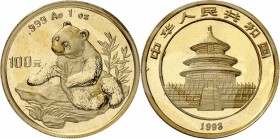 CHINE. République populaire (1949 - à nos jours). 100 Yuan 1998, date étroite. Av. Panda. Rv. Temple. Fr. B4. 31,10 grs. Dans sa pochette d’origine, r...