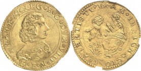 ITALIE. Modène, François d’Este (1629-1658). 4 scudi. Av. Buste drapé à droite. Rv. La Madone assise à gauche avec l’enfant Jésus. MIR. 733/734, Fr. 7...