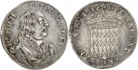 MONACO. Honoré II (1641-1662). ½ écu 1652. Av. Buste drapé et cuirassé à droite. Rv. Écu couronné aux armes des Grimaldi. G. 25. 13,57 grs. Provenance...