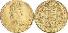 PÉROU. Ferdinand VII (1808-1824). 8 escudos 1813, Lima. Av. Buste drapé et lauré à droite. Rv. Armoiries dans une couronne. Fr. 50. 26,77 grs. Petit d...
