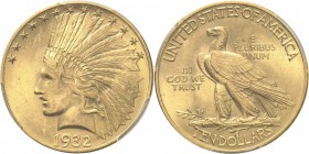 USA. 10 dollars Indien 1932, Philadelphie. Av. Tête d’indien à gauche. Rv. Aigle à gauche. Fr. 166. 16,71 grs. PCGS MS 65.
