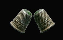 Byzantine Empire Silver Decorated Thimble , 7th - 11th C.

Condition: Very Fine

Weight: 2gr
Diameter: 22mm

Provenance: From an English collec...