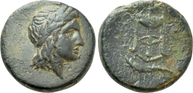 IONIA. Smyrna. Ae (3rd century BC). 

Obv: Laureate head of Apollo right.
Rev...