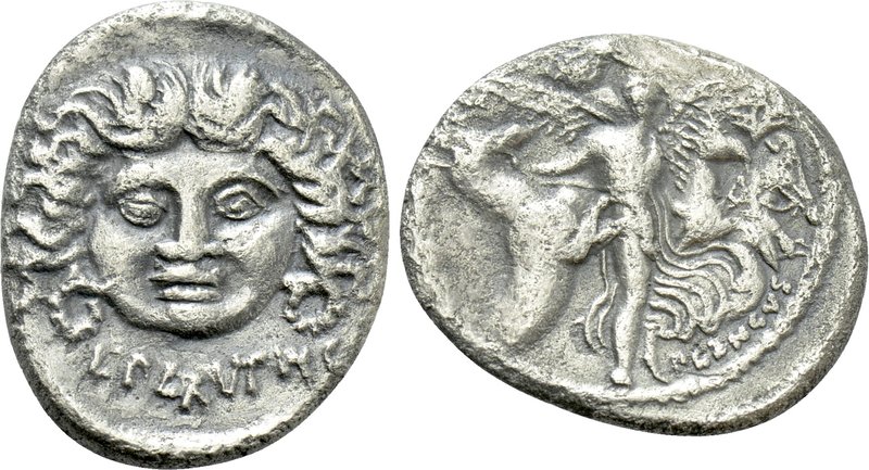 L. PLAUTIUS PLANCUS. Denarius (47 BC). Rome. 

Obv: L PLAVTIVS. 
Facing head ...
