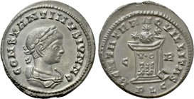 CONSTANTINE II (Caesar, 316-337). Follis. Lugdunum.