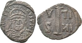 JUSTIN II (565-578). Decanummium. Constantinople.