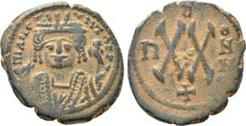 MAURICE TIBERIUS (582-602). Half Follis. Theoupolis (Antioch). Dated RY 5 (586/7).