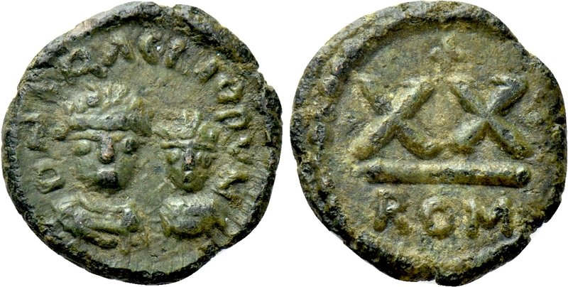 HERACLIUS (610 - 641) with Heraclius Constantinus. Half Follis. Rome. 

Obv: D...
