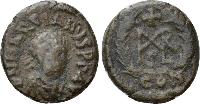 MARCIAN (450-457). Nummus. Constantinople. 

Obv: D N MARCIANVS P F AVG. 
Dia...