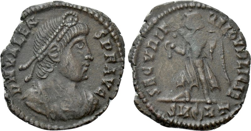 VALENS (364-378). Ae. Rome. 

Obv: DN VALENS PF AVG. 
Diademed, draped and cu...