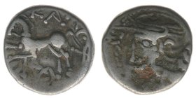 KELTEN Gallien Stamm der Aedui

Kleinsilber ca. 100 BC
1,94 Gramm, ss
Forrer 188, Seaby 96