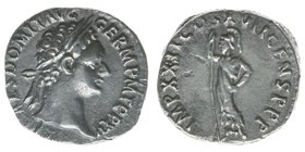 ROM Kaiserzeit
Domitianus 81-96
Denar
IMP CAES DOMIT AVG GERM P M TR P XV / IMP XXII COS XVII CENS P P P
3,09 Gramm, ss, Kampmann 24.72