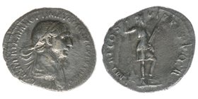 ROM Kaiserzeit Traianus 98-117

Denar
IMP CAES NERVA TRAIAN OPTIM AVG GER DAC PARTHICO / P M TR P COS V P P SPQR
2,96 Gramm, ss