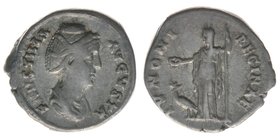ROM Kaiserzeit Faustina Maior + 141 Gattin des Antoninus Pius

Denar
FAVSTINA AVGVSTA / IVNONI REGINA
Kampmann 36.4, 3,18 Gramm, ss