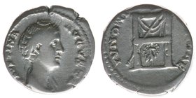 ROM Kaiserzeit
Faustina Maior +141 Gattin des Antoninus Pius
Denar
FAVSTINA AVGVSTA / IVNONI REGINAE
3,25 Gramm, ss