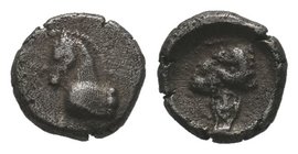 Uncertain mint AR Obol. Circa 4th century BC. Head of horse right / Head of ram right.

Condition: Very Fine

Weight:0,67gr
Diameter:7mm