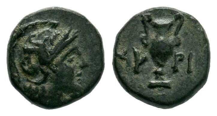 AEOLIS. Myrina. Ae (400-200 BC).

Condition: Very Fine

Weight: 1.05gr
Diameter:...