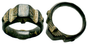 Nicely Crafted Roman Ring,
Condition: Very Fine

Weight: 8,33 gr
Diameter: 24,05 mm