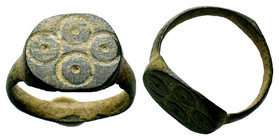 Byzantine evil eye ring,
Condition: Very Fine

Weight: 3,33 gr
Diameter: 19,65 mm