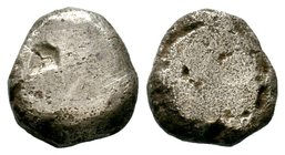 JUDAEA, HACK-SILBER 5TH./4th. CENTURY BC. Early Means of Payment. Extremely Rare !

Condition: Very Fine

Weight: 22.45 gr
Diameter: 24.13 mm