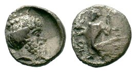 Cilicia, Tarsos. Tiribazos. Satrap of Lydia, 388-380 B.C. AR obol 

Condition: Very Fine

Weight: 0.64 gr
Diameter:10 mm
