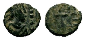 Vandal - Barbarous Imitation. ca. 320-325 AD.. AE

Condition: Very Fine

Weight: 0.57 gr
Diameter: 9 mm
