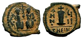 Justin II , with Sophia (565-578 AD). AE Follis 

Condition: Very Fine

Weight: 3.31 gr
Diameter: 18 mm