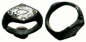 Ancient Byzantine Silver Ring ,

Condition: Very Fine

Weight: 10.10 gr
Diameter: 22.84 mm