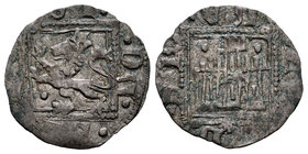 Kingdom of Castille and Leon. Enrique II (1368-1379). Novén. Coruña. (Bautista-675.3). Ve. 0,81 g. Con venera bajo el castillo, punto a cada lado de l...