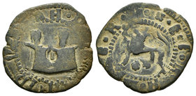 Catholic Kings (1474-1504). 2 maravedís. Coruña. (Rs-235 variante). Ae. 3,99 g. Sin ensayador. Venera debajo del león. Almost VF. Est...60,00.