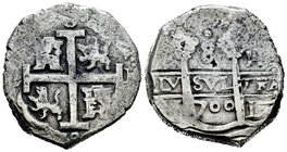Charles II (1665-1700). 8 reales. 1700. Lima. H. (Cal-246). Ag. 24,11 g. Scarce. VF. Est...350,00.