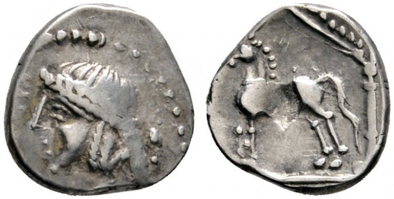 Keltische Münzen 
 Gallia 
 Belenos 
 Quinar ca. 55 v. Chr. Jugendliche Büste...
