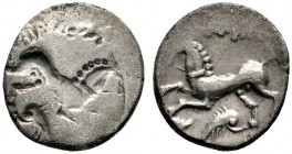 Keltische Münzen 
 Gallia 
 Haedui 
 Quinar ca. 55 v. Chr. Pferd nach links über Delphin, darüber ORCETIRIX / Incus. LT 4805 vgl. 1,74 g
 selten u...