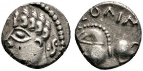 Keltische Münzen 
 Gallia 
 Lingones/Leuci 
 Quinar ca. 55 v. Chr. Männliche Büste mit kurzem Haar nach links, davor SOLIMA, dahinter S / Pferd nac...