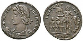 Römische Münzen 
 Kaiserzeit 
 Constantius II. 337-361 
 Folles 348/351 -Constantinopolis-. D N CONSTANTIVS P F AVG. Drapierte Panzerbüste mit Diad...