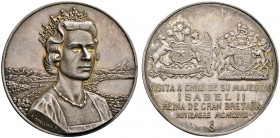 Ausländische Münzen und Medaillen 
 Chile 
 Republik 
 Silbermedaille 1968 von F. Oranella, auf den Besuch der britischen Königin Elizabeth II. in ...