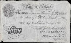 Five Pounds Catterns White note B228 dated 8th August 1932 serial number 243/J 67868 London branch issue. Presentable good Fine and a Scarce early iss...
