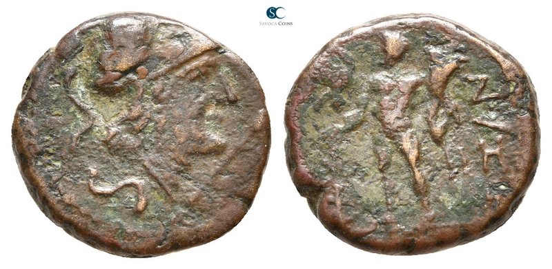 Calabria. Uxentum circa 125-90 BC. 
Semis Æ

18 mm., 4,79 g.



nearly ve...