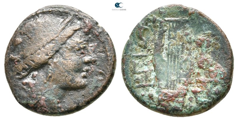 Bruttium. Rhegion circa 260-215 BC. 
Bronze Æ

22 mm., 5,03 g.



nearly ...