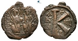 Justin II and Sophia AD 565-578. Uncertain mint. Half follis Æ