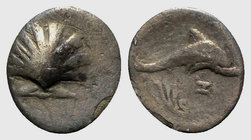 Southern Apulia, Tarentum, c. 325-280 BC. AR Hemilitron (9mm, 0.40g, 12h). Shell. R/ Dolphin leaping r.; Z and aphlaston below. Vlasto 1507; HNItaly 9...