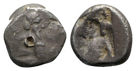Achaemenid Kings of Persia, c. 505-480 BC. AR Siglos (13mm, 5.14g). Persian king r., in kneeling-running stance, drawing bow. R/ Incuse punch. Carradi...