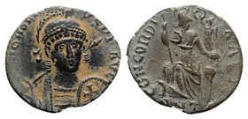 Honorius (393-423). Æ (16mm, 2.04g, 12h). Antioch. Helmeted head nearly facing, holding spear and shield. R/ Roma seated facing, head r., holding Vict...