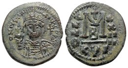 Justinian I (527-565). Æ 40 Nummi (35mm, 18.64g, 12h). Cyzicus, year 24 (550/1). Diademed, helmeted and cuirassed bust facing, holding globus cruciger...